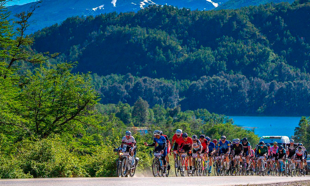 La Ruta 40 vibra desde hace 10 años con el Gran Fondo Siete Lagos