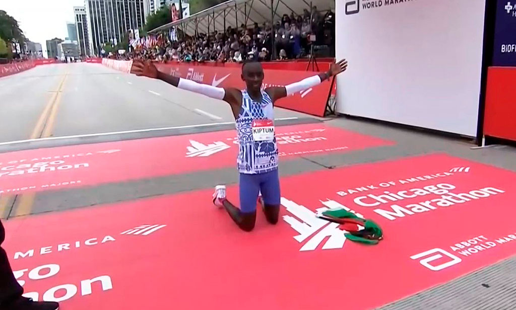 ¡Récord mundial en maratón: Kiptum de Kenia deja atrás a Kipchoge!