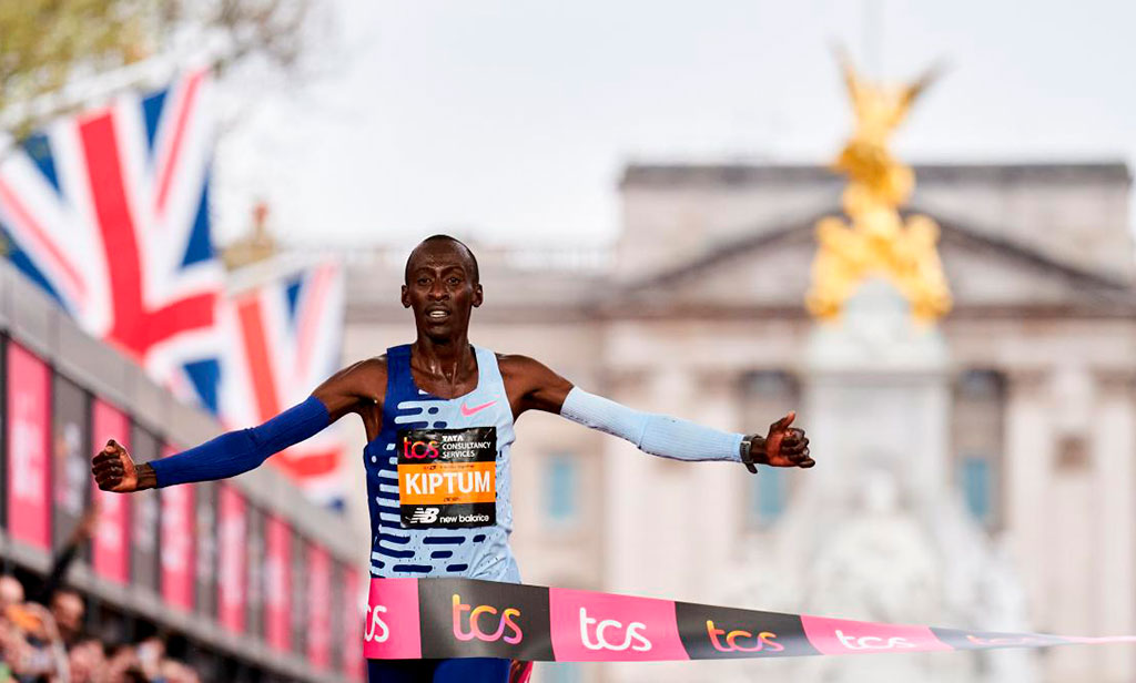 Kelvin Kiptum prepara su regreso en el Maratón de Rotterdam 2024