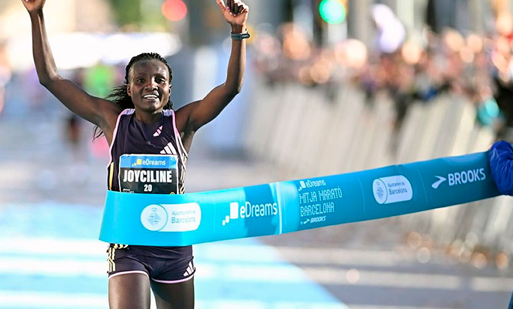 Jepkosgei y Kandie ganan la Media Maratón de Barcelona