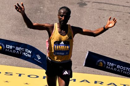 Sisay Lemma y Hellen Obiri triunfaron en el Maratón de Boston 2024