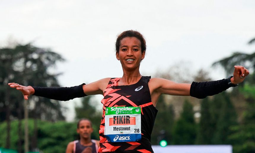 Doble victoria etíope en el Maratón de París