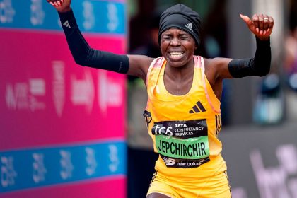 Peres Jepchirchir y Alexander Mutiso dominan el Maratón de Londres 2024