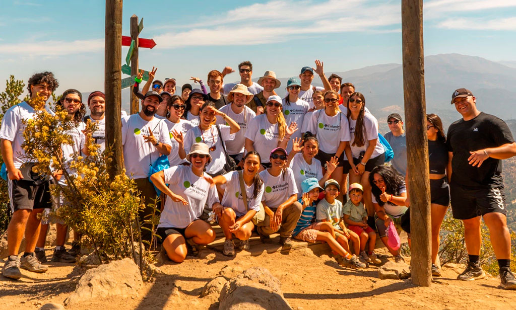 Columbia Chile celebra la Pascua con una nueva edición de Hike Society