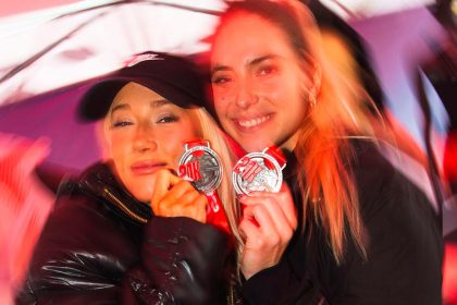 Nike invita a personalizar tu medalla del Maratón de Santiago