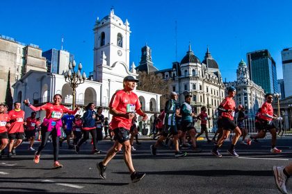 El récord mundial llega a Buenos Aires: Jacob Kiplimo ya está en la ciudad para los 21K