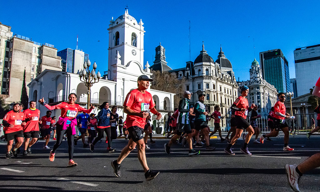 El récord mundial llega a Buenos Aires: Jacob Kiplimo ya está en la ciudad para los 21K