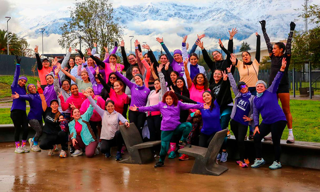 261 Fearless Club Chile Mujeres corren unidas en el Medio Maratón de Santiago