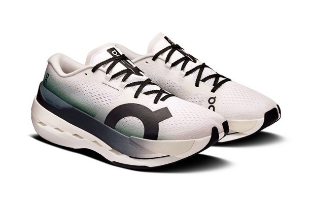 On lanza las Cloudboom Max: Zapatillas de maratón para corredores de 4 horas