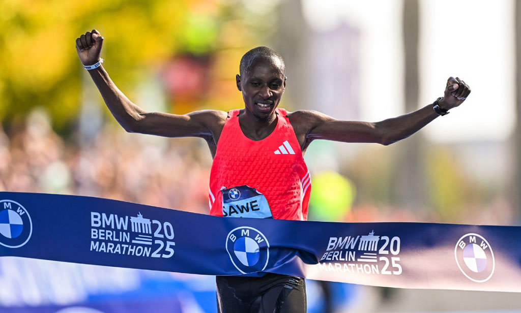 Sawe y Wanjiru firman un doble triunfo keniano en el Maratón de Berlín 2025