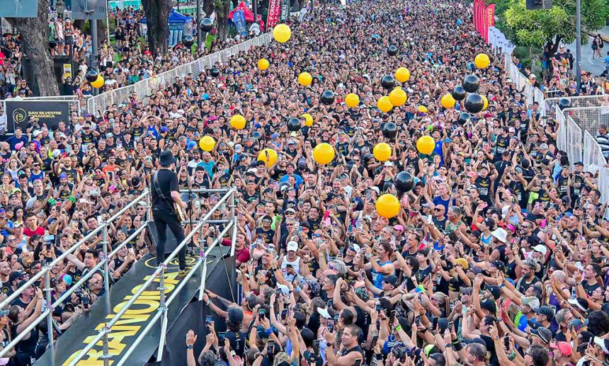 Más de 9 mil corredores despidieron el año en la San Silvestre Paranoica
