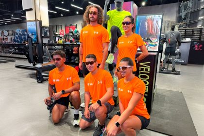 Under Armour y Prokart lanzan la polera oficial del Itaú Medio Maratón de Viña 2026