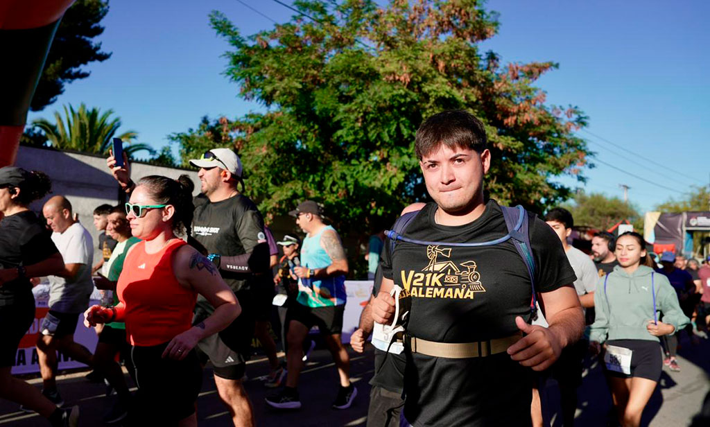 Villa Alemana celebró su primera Media Maratón con más de 750 corredores y ambiente familiar