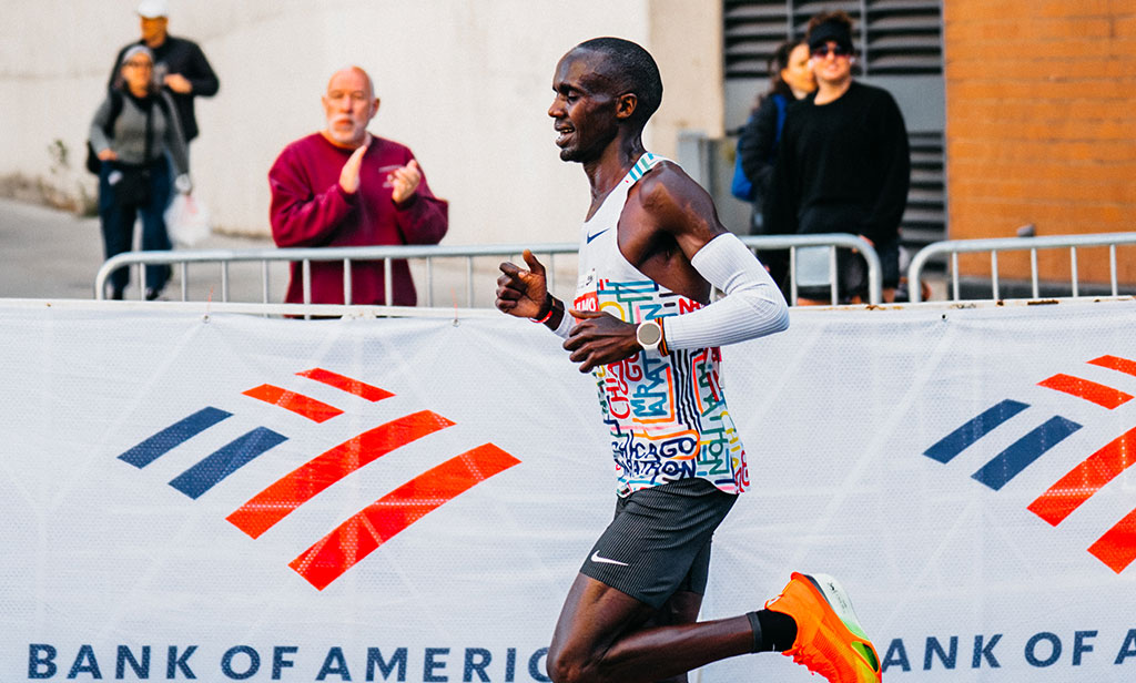 Jacob Kiplimo rompe el récord mundial de medio maratón en Lisboa