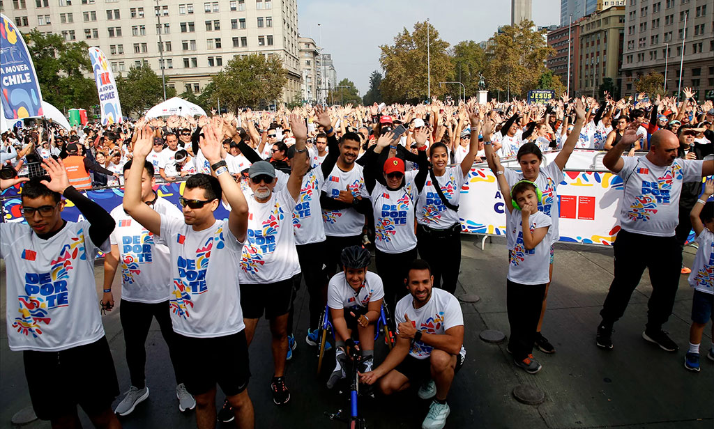 Más de 110 mil personas celebran el deporte en "La Corrida Más Grande de Chile"