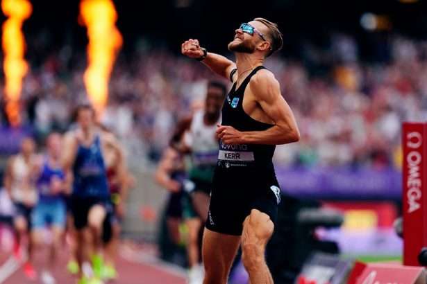 Rompió un récord de 27 años... y cobró lo mismo que en 1999: la furia de Josh Kerr
