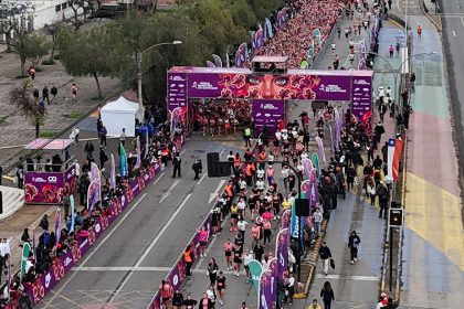 Vista aérea de la largada y meta del Itaú Medio Maratón de Santiago