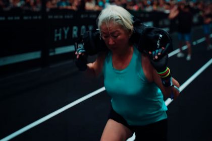 HYROX a los 74 años: Cómo Saotome Marie bajó su tiempo en 16 minutos