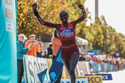 Agnes Ngetich en el Campeonato Mundial de Carreras de Ruta de Copenhague 2026