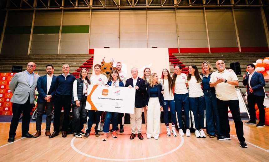 Personalidades presentes en la oficialización de la alianza entre Itaú y Team Chile