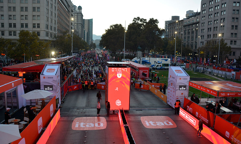 Sector de largada del Maratón de Santiago 2026